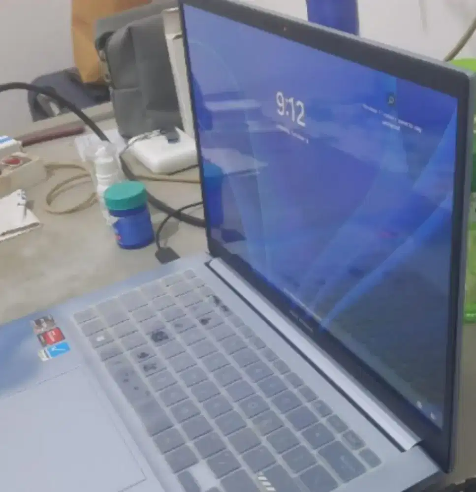 Lulusan IT graduate fresh cari lowongan solo & Karang anyar