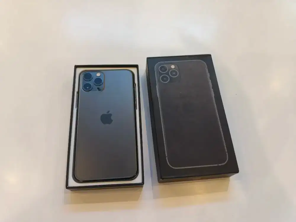 Iphone 11 pro max 256gb udah lebih baru