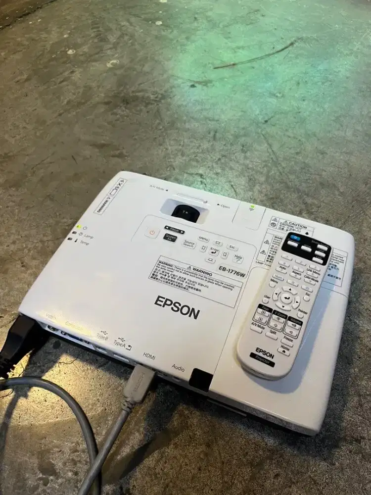Epson EV-1776W Proyektor Projector Kantor Rumah