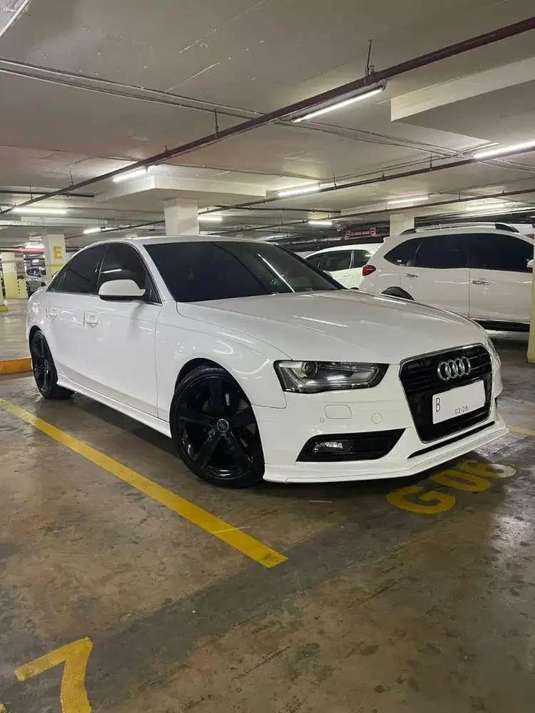 AUDI A4 TYPE S-LINE 1.8 TFSI