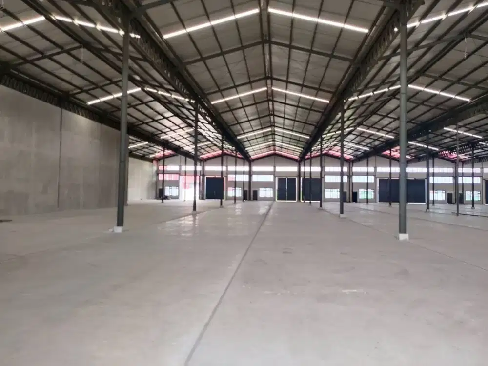 Gudang Kosambi dkt Bandara & PIK-2, LB 1560 m2, Akses Kontener