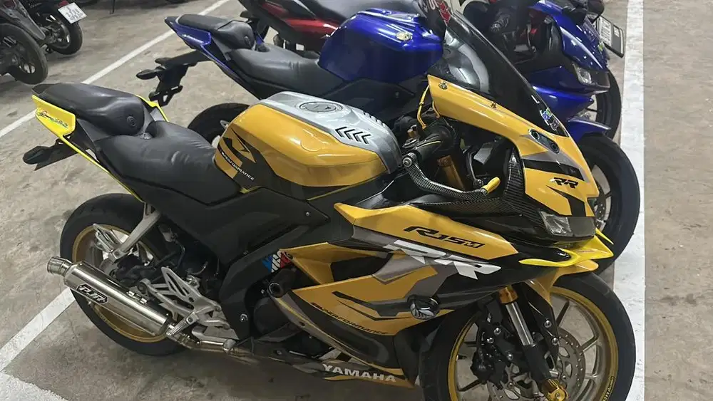 YAMAHA R15 V3 2018