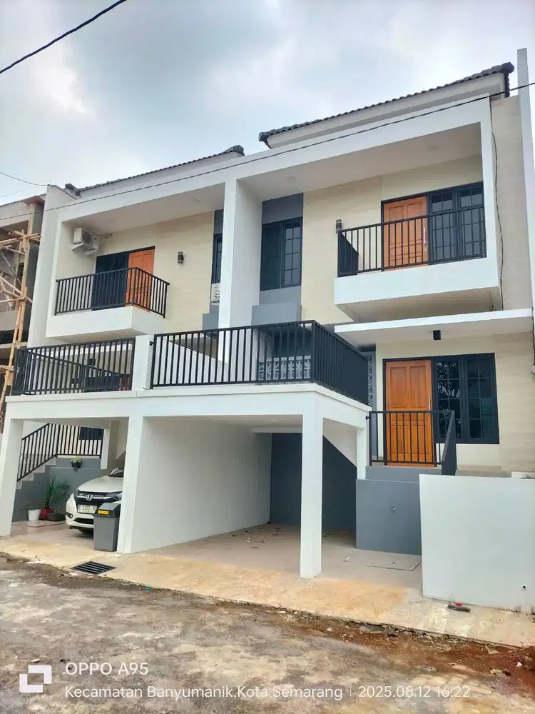 Rumah view gunung di banyumanik semarang