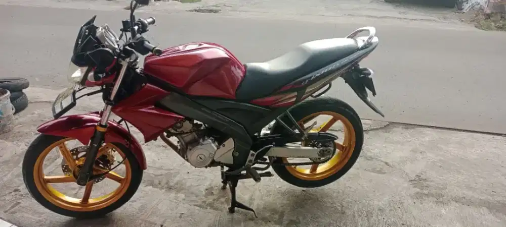 DIJUAL VIXION 2012