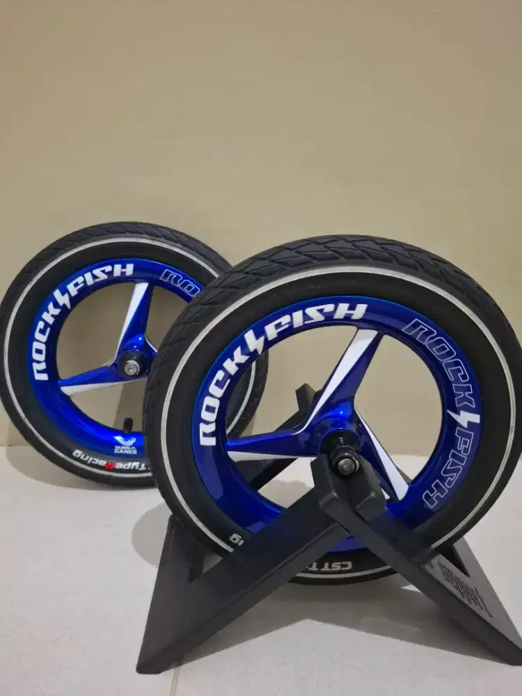Wheelset Rockfish Carbon Hurricanes Pushbike