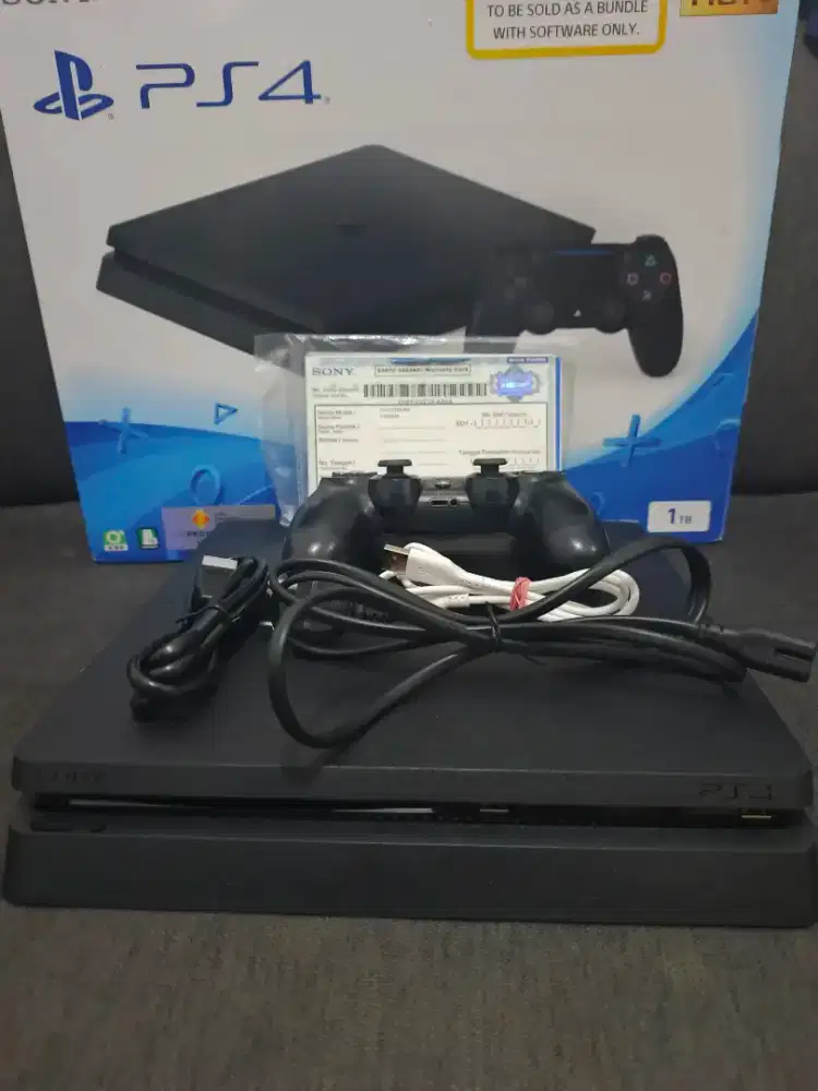 Ps4 slim 1tb 2218b fw 12.00 jarang dipakai