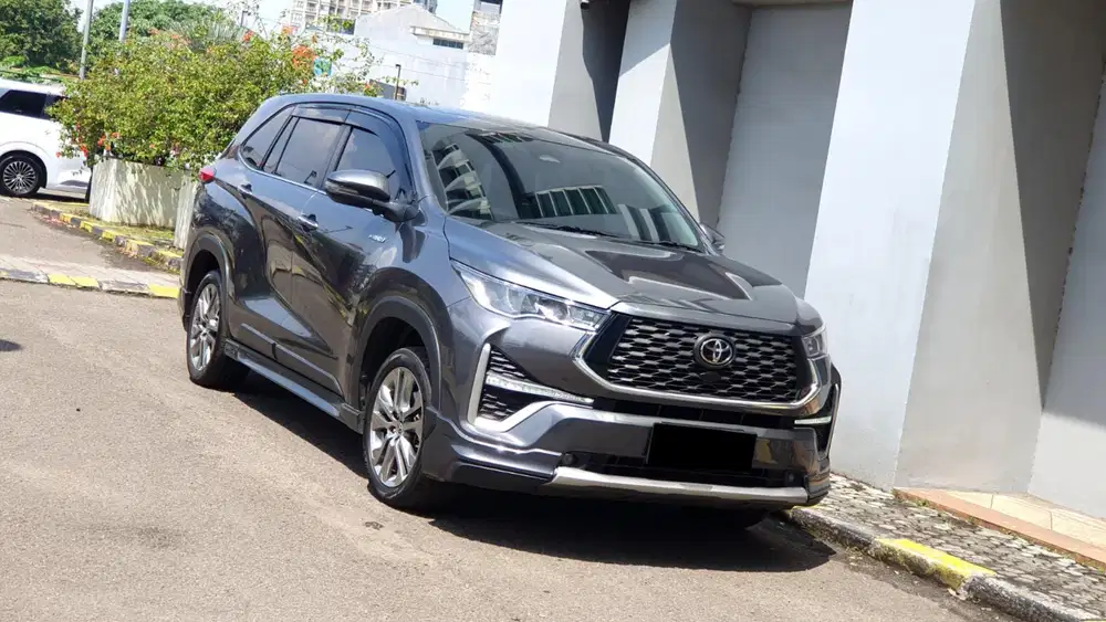 Toyota Innova Zenix Q Hybrid 2.0 Modelista TSS HV AT 2024/2025