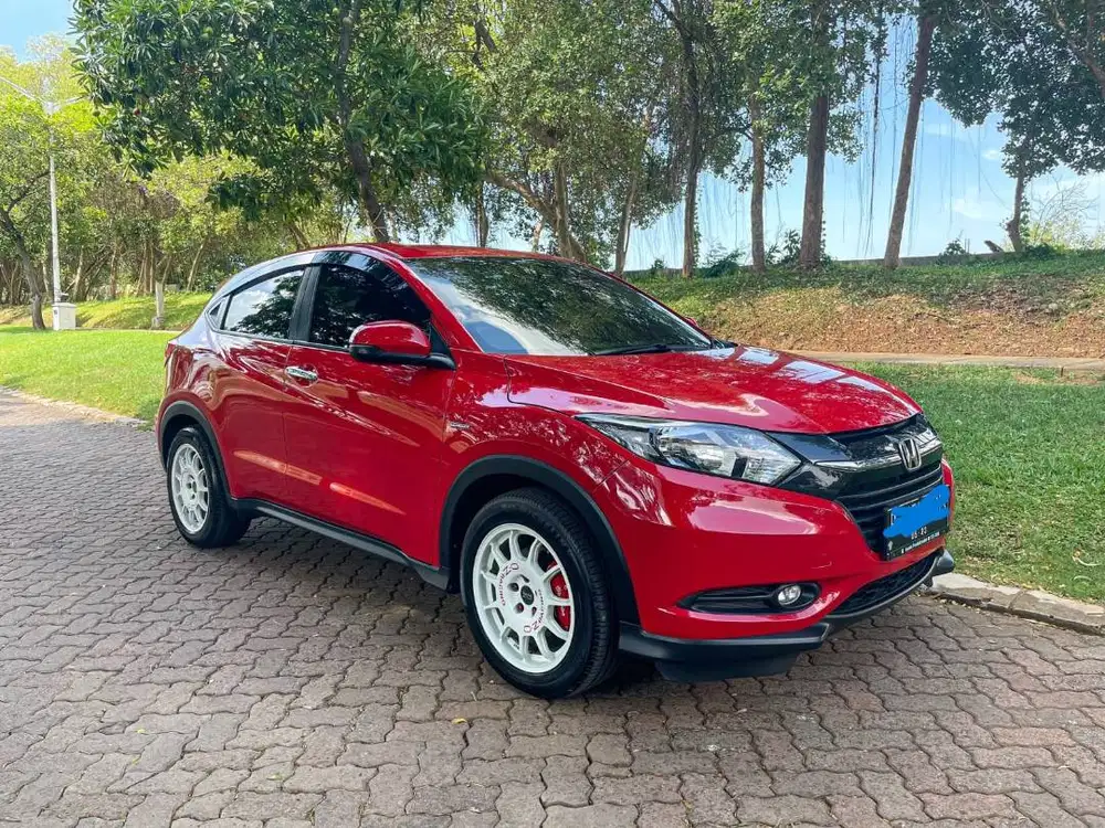 Honda HRV E 2018 Merah Red 2017 HRV Bekas 2019 mobkas dijual Cepet Bu