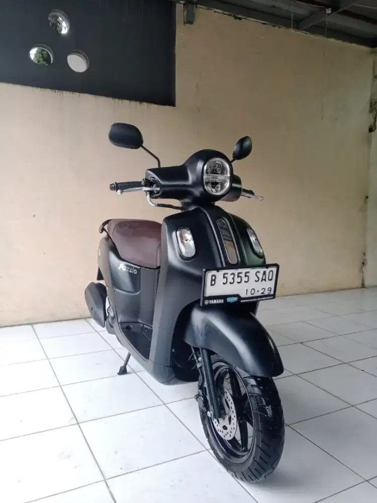 (km 7rb) Fazzio Lux 2024 Hybrid Keyless Gress