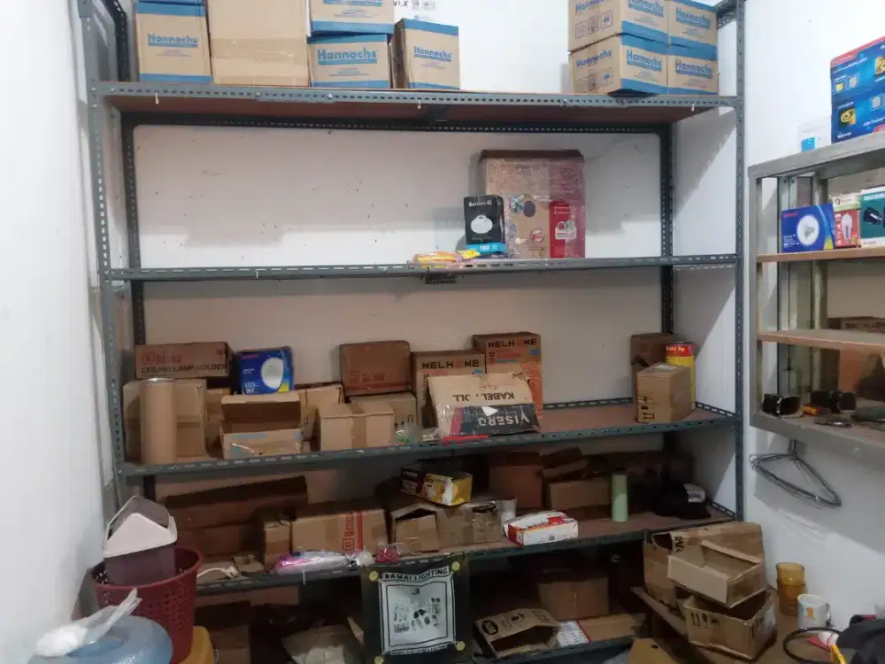 Rak besi 5 tingkat ukuran 2,5 meter x 2,5 meter