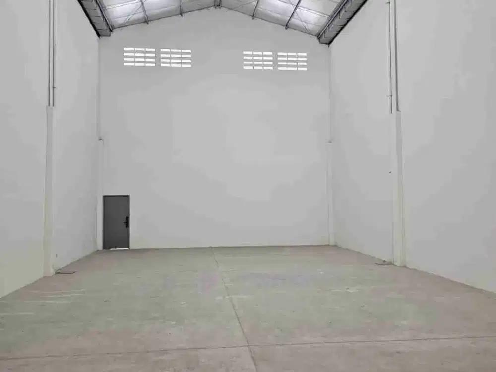 Gudang Brand New di Duta Indah Sturhub Tangerang