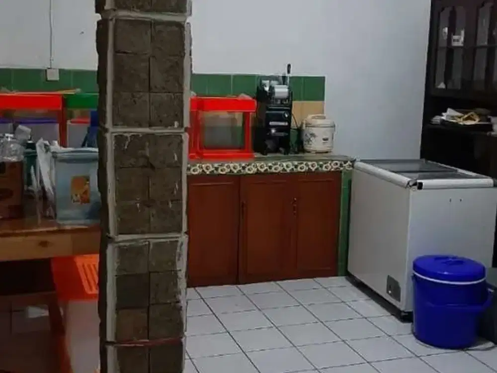 Dijual Rumah Mainroad Antapani Strategis