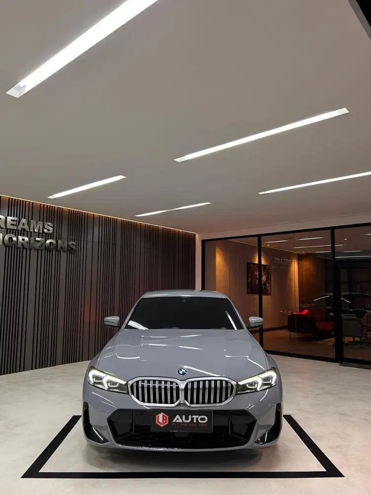 Bmw 320i M-Sport 2024 Brooklyn Grey B1209TAJ Km12rb i-drive8 Nik 2023