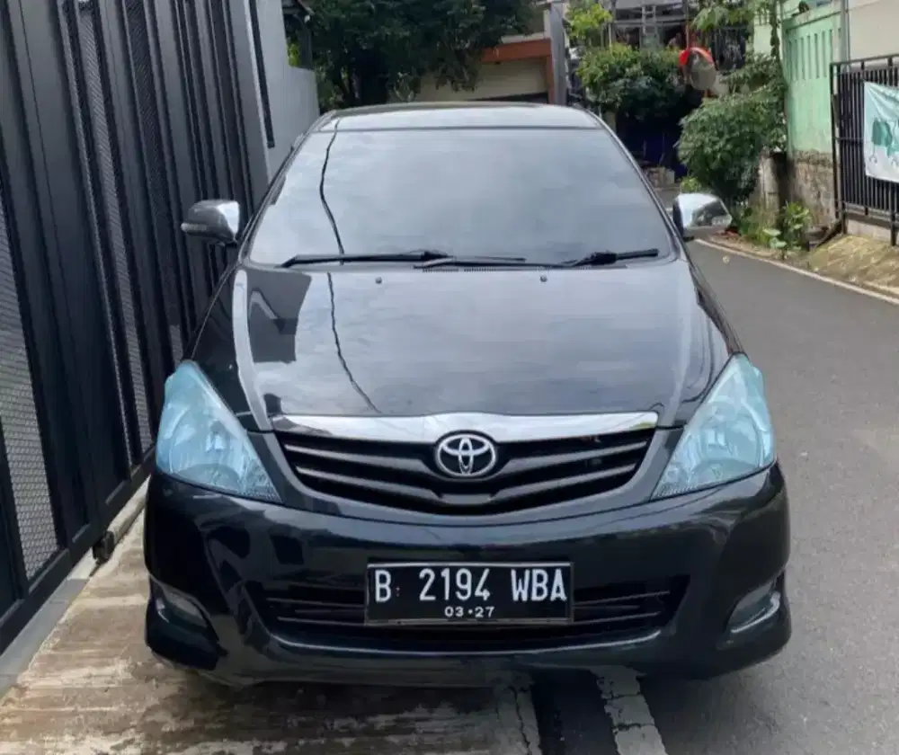 Kijang innova G 2,0cc bensin manual 2009