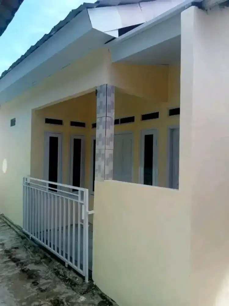 Rumah Baru Siap Huni Di Perkampungan Di Citayam Desa Nanggerang