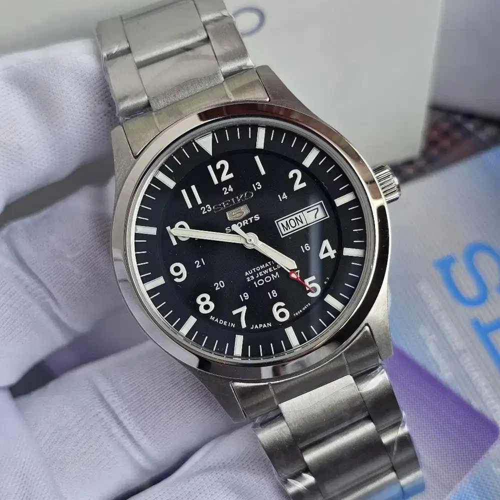 JAM TANGAN PRIA COWOK RANTAI SEIKO