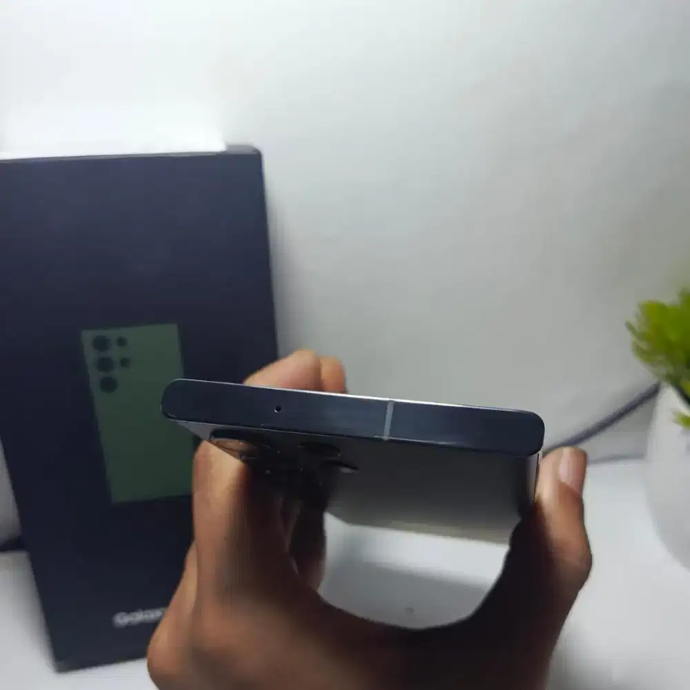 SAMSUNG S23 ULTRA RAM 12/256GB ORIGINAL SEIN MULUS FULLSHET SIAP PAKE