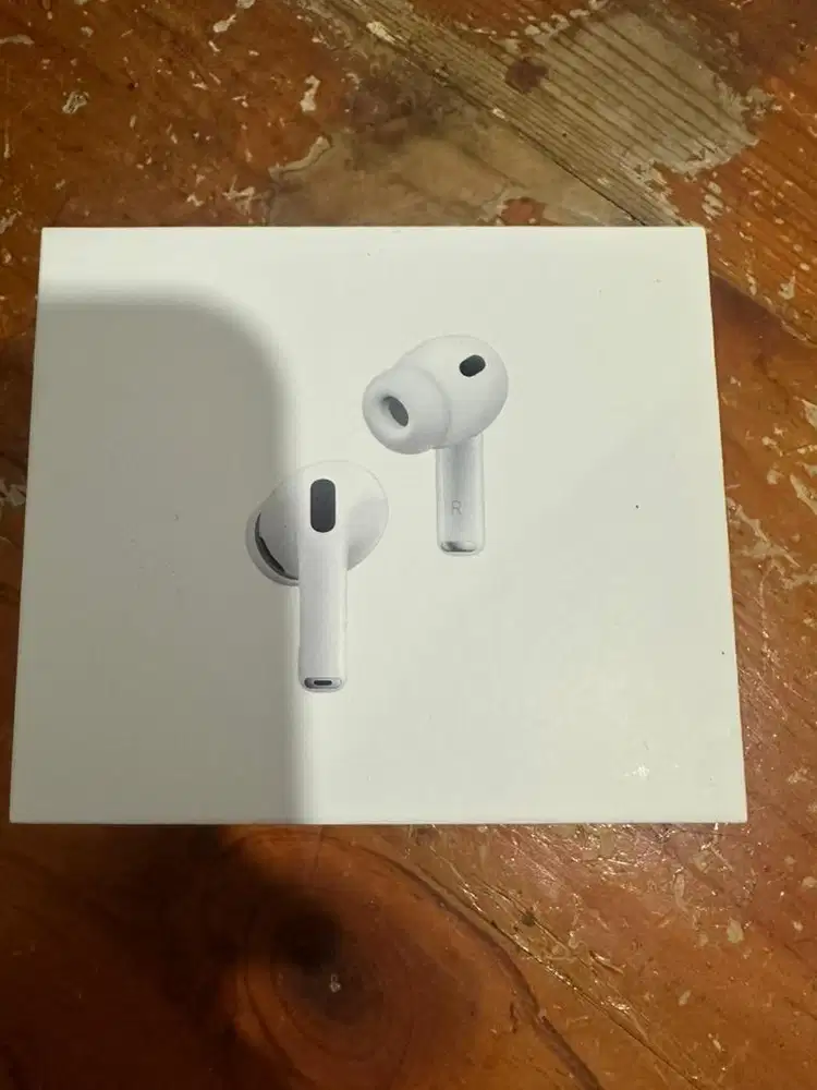 airpods 3 pro like new