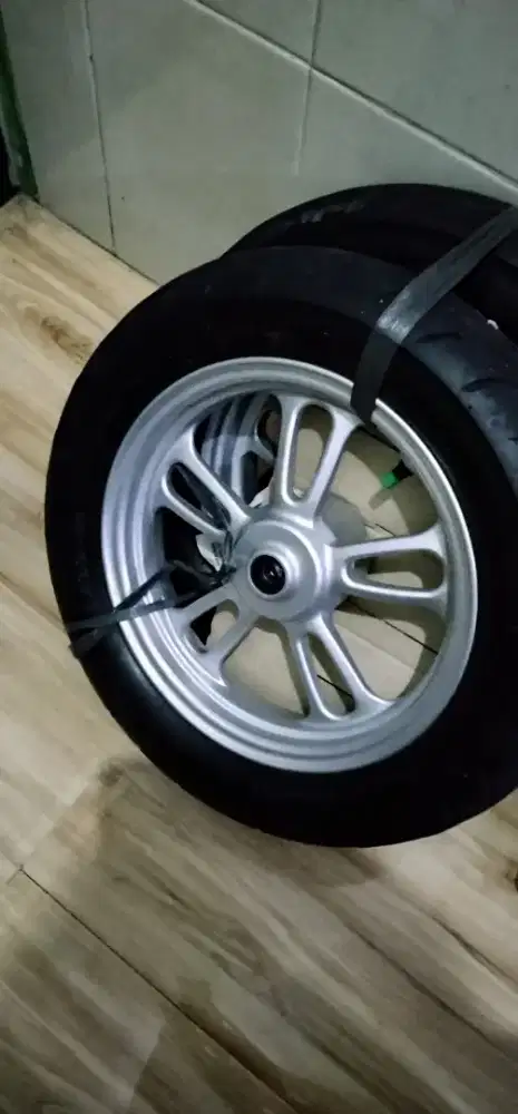 Velg Scoopy ring 12
