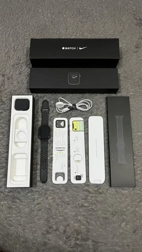 Apple Watch Series 5 44mm Nike Edition Ibox