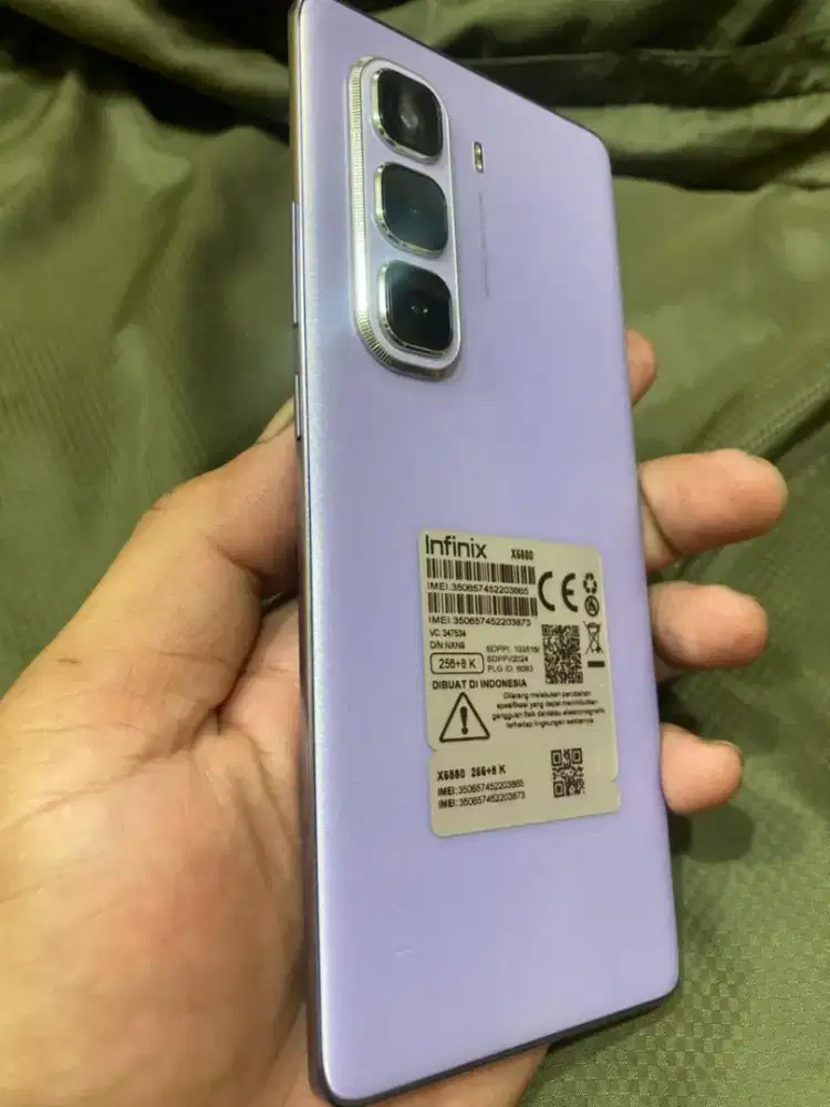 Infinix hot 50pro+ 8gb+5gb/256