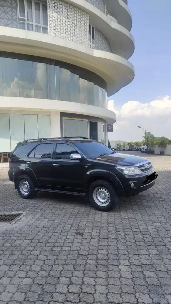 Toyota Fortuner 2008 Bensin
