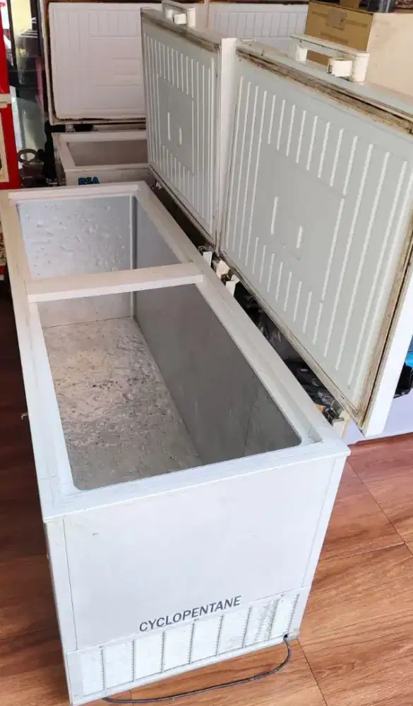 Preloved Freezer RSA 600L