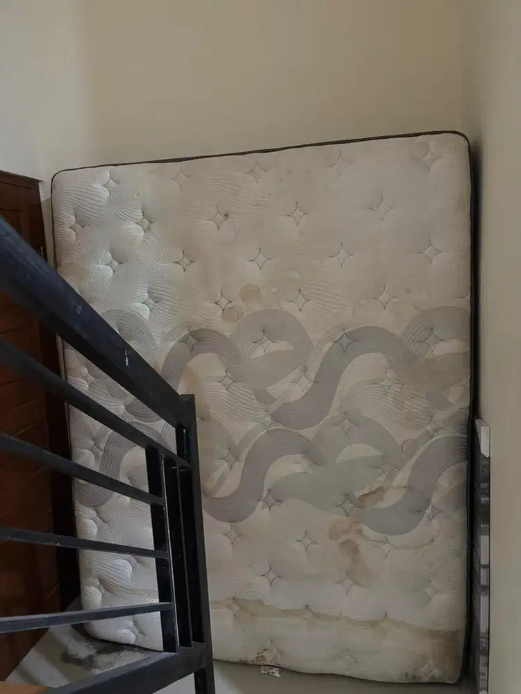 Dijual cepat kasur flo ukuran 160 x 200
