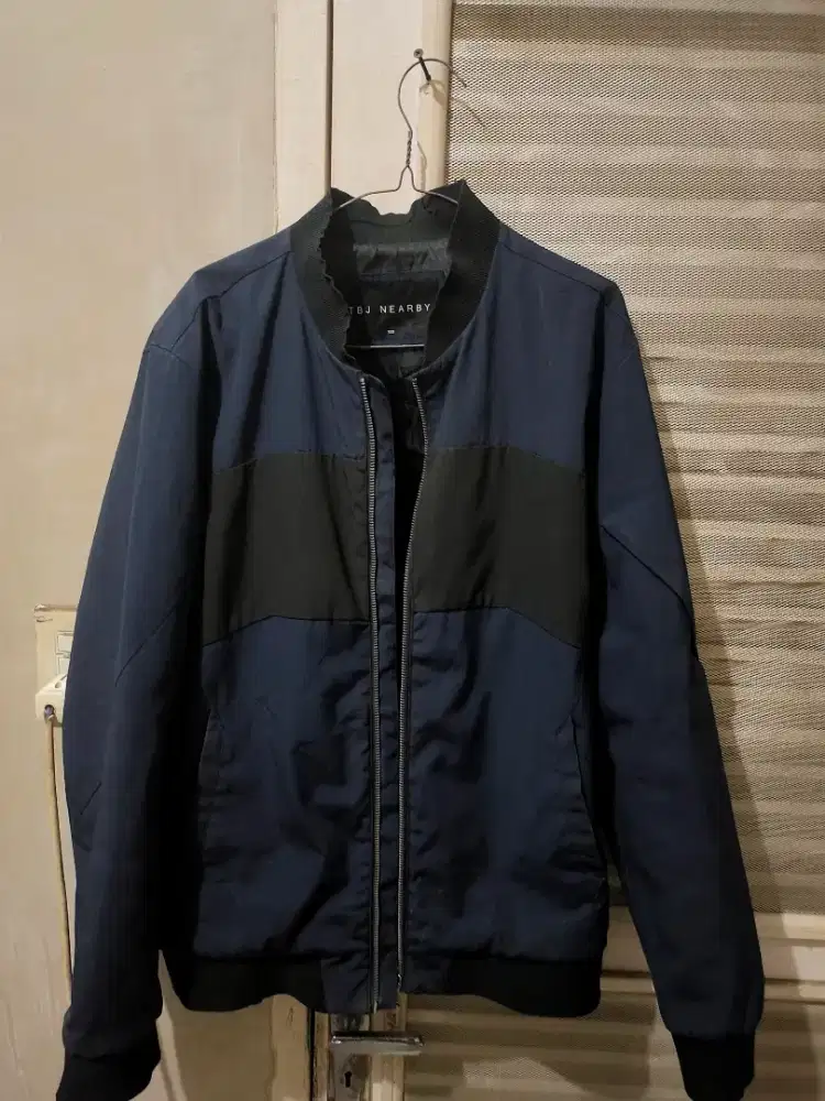 jacket bomber pria