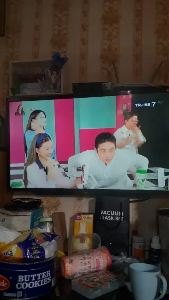 Tv sharp 32 rawalumbu