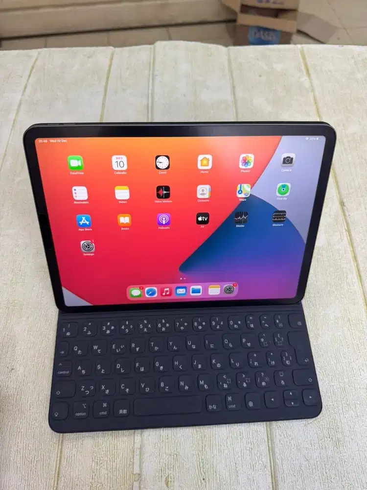 IPAD PRO 2018 64gb free smart keybord folio original