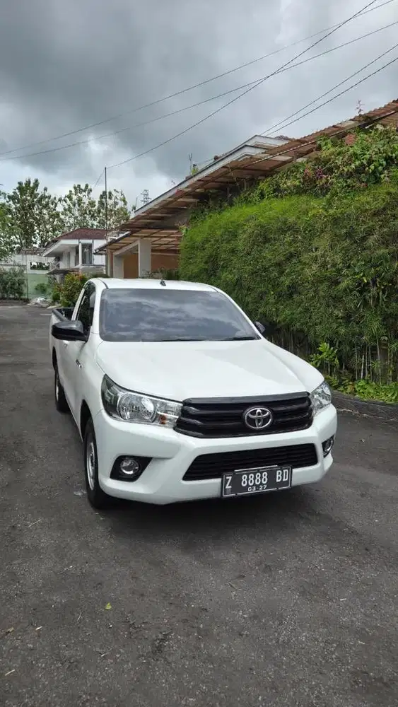 Hilux single cabin 4x2 solar 2022 ful far