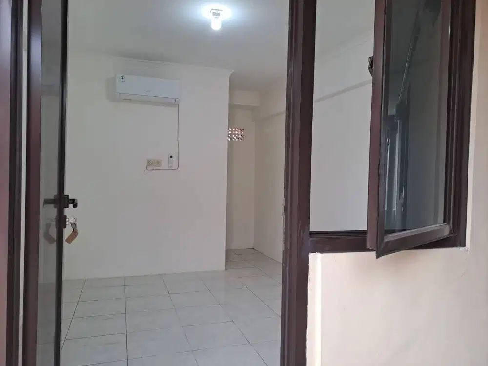 Kost You and Me Jl. Cempaka Warna Rt 01 Rw 04 No 37 C (Rumah Ibu Rum)