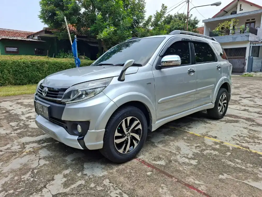 Rush TRD Sportivo AT 2015