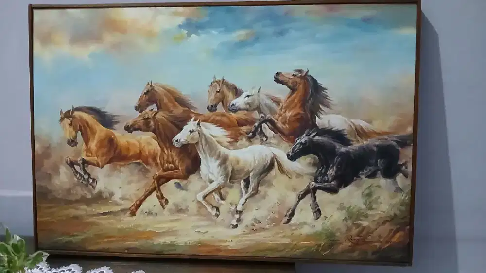 Lukisan kanvas kuda berlari disungai