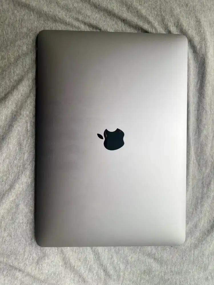 laptop macbook pro M2 256GB