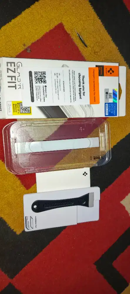 tempered glass ez fit 16 promax