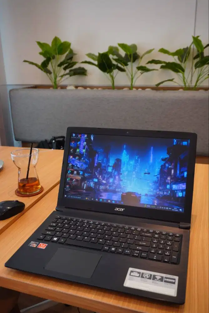 Dijual ‼️Acer Aspire 3 AMD RYZEN  5  AMD RADEON Vega Graphics