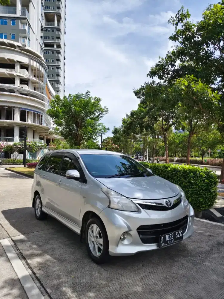 Avanza Veloz AT tahun 2012 STNK perorangan pajak hidup 03-2026