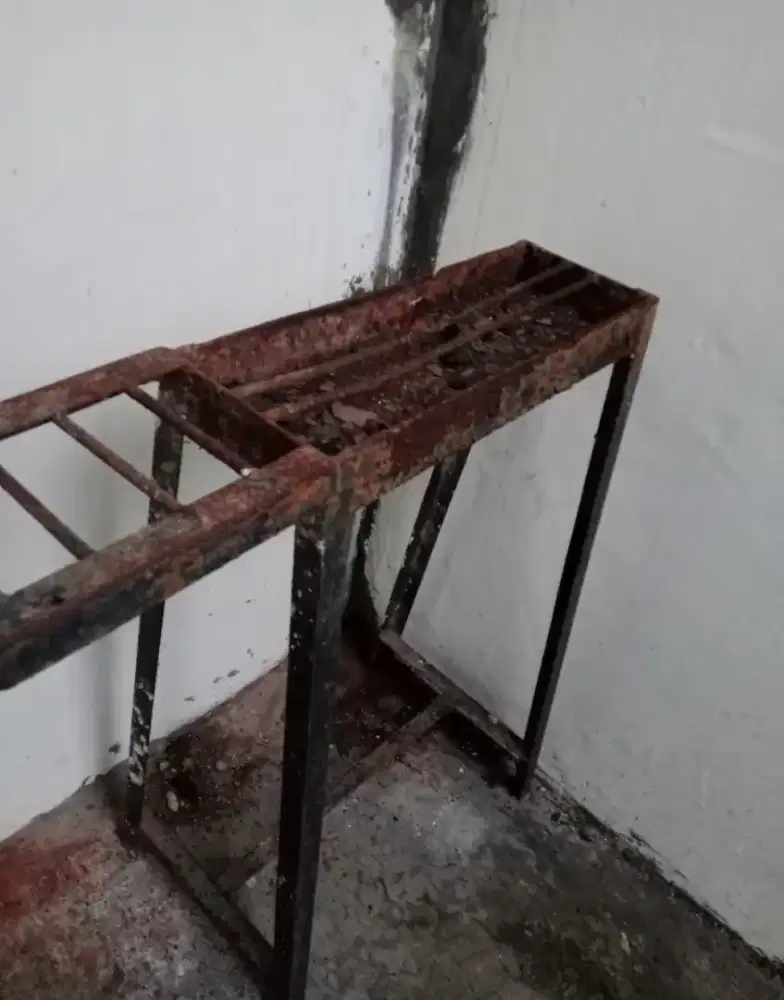 Panggangan Sate / Ayam bahan baja