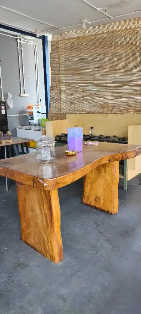 Dijual cepat meja belajar kayu