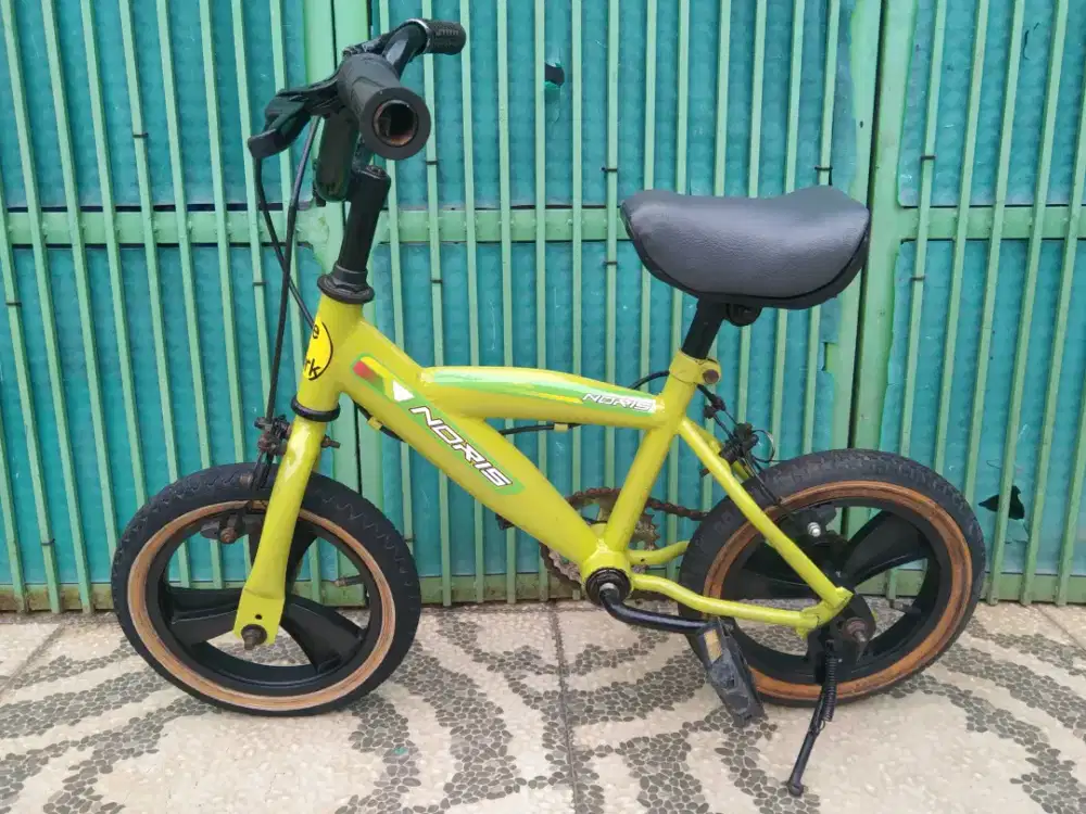 Sepeda anak ukuran 12.