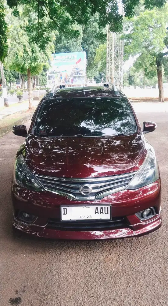 (ISTIMEWA) Grand livina xv hws 1.5 A/T LIMITED