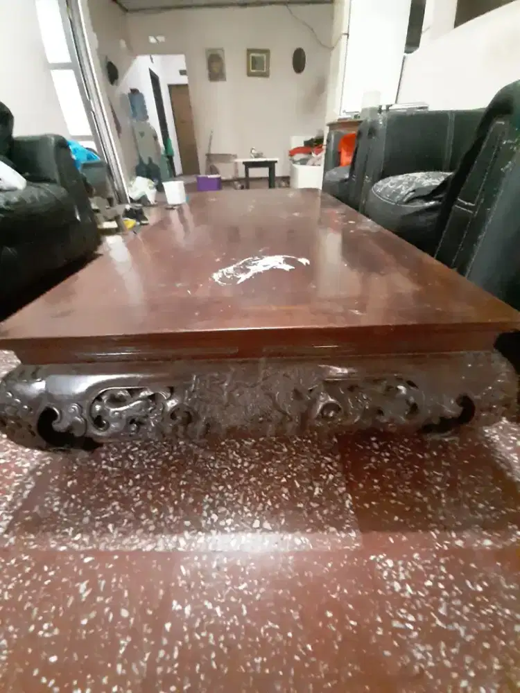 Meja Tamu Jati Tua Model Opium - Ukiran Naga & Kaki Macan