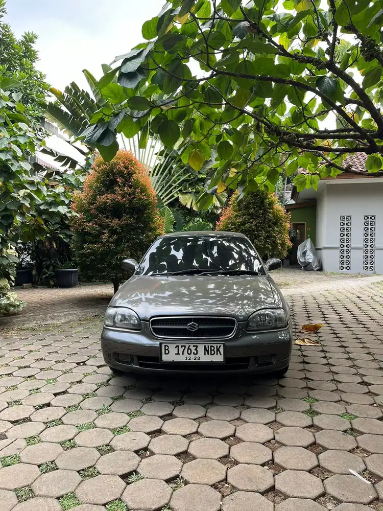 Suzuki Baleno 2001 Bensin AT