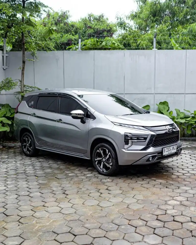 Xpander Ultimate 2023 AT km 20rb