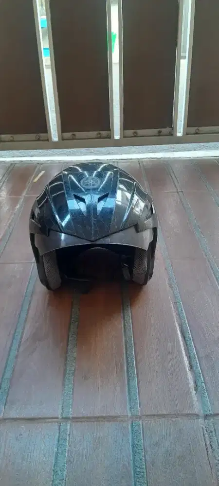 Jual helm sepeda motor gak bisa jauh-jauh