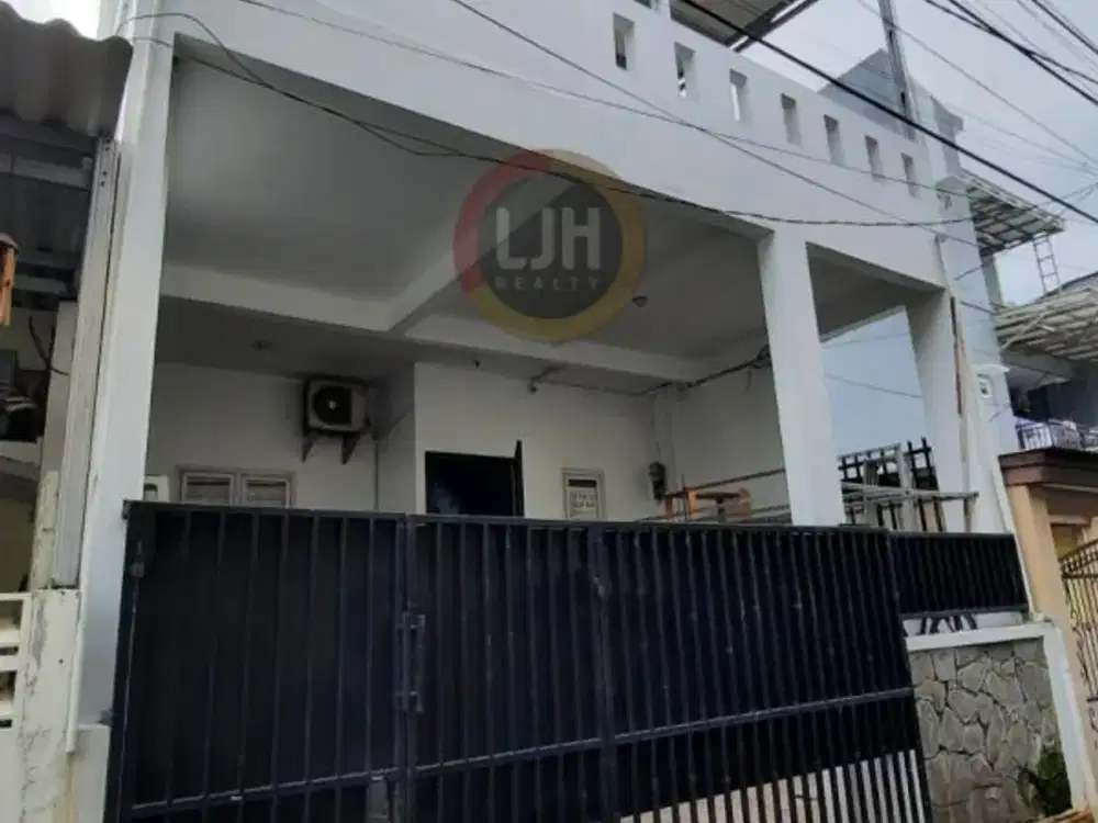 Rumah Dijual di BCS Kelapa Gading Jakarta Utara