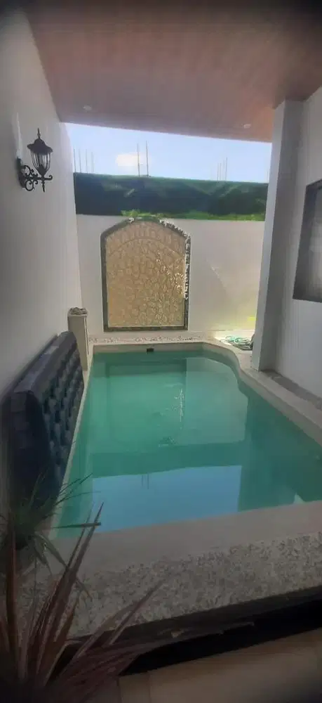 vila 3 lantai ada jacuzi di kerobokan dekat seminyak