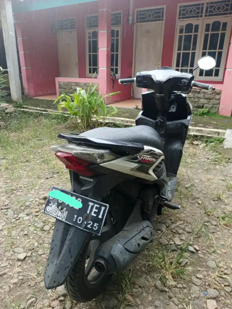 Vario Tecno 2011 Surat  Lengkap Plat B